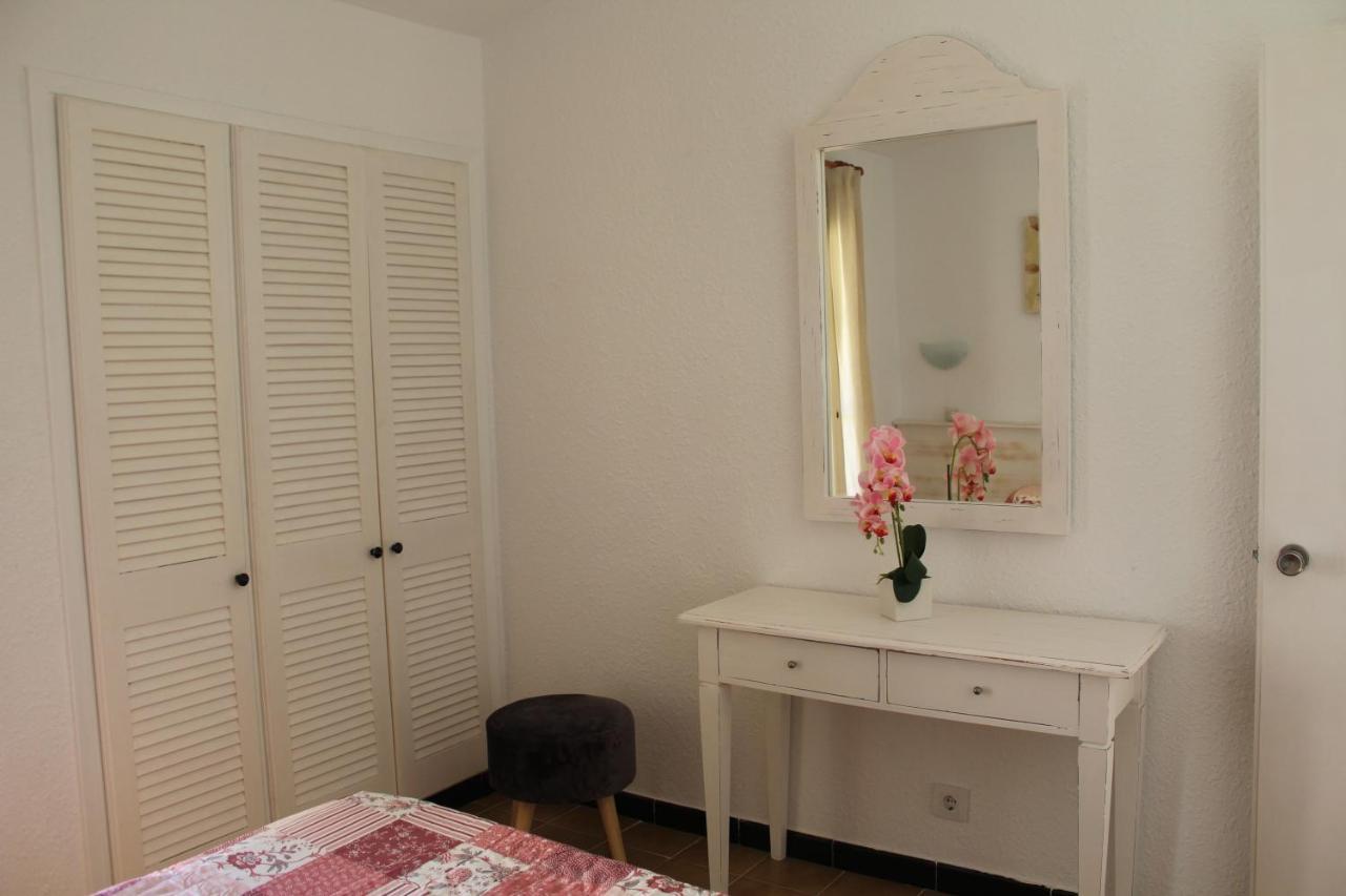 Apartamento Con Piscina En Ciudadela, Cala En Blanes Apartment Cala'N Blanes  Ngoại thất bức ảnh